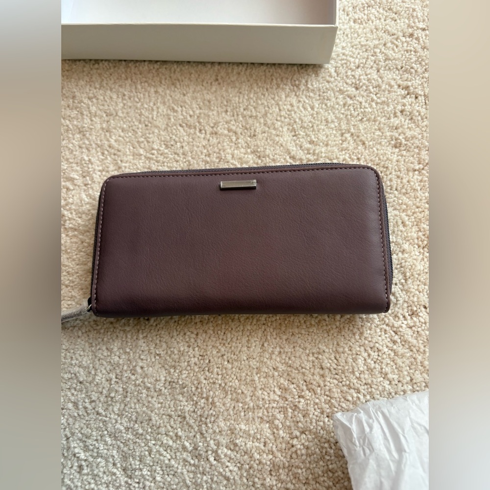 Lodis Lilac Zippered Wallet